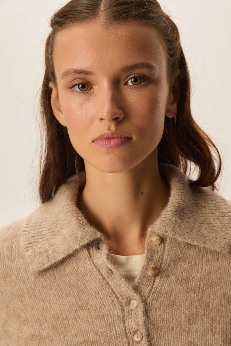 Pull Anatolie Loup