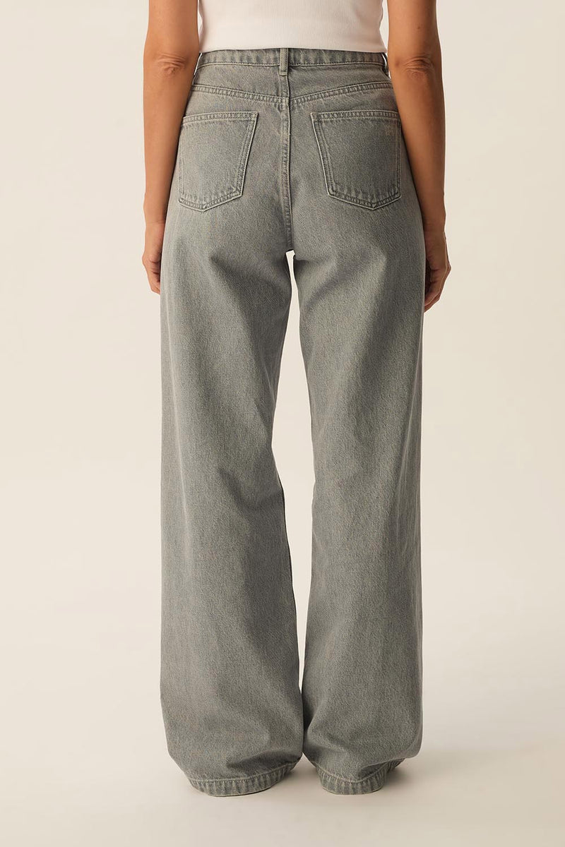 Jean Louela1 Grey